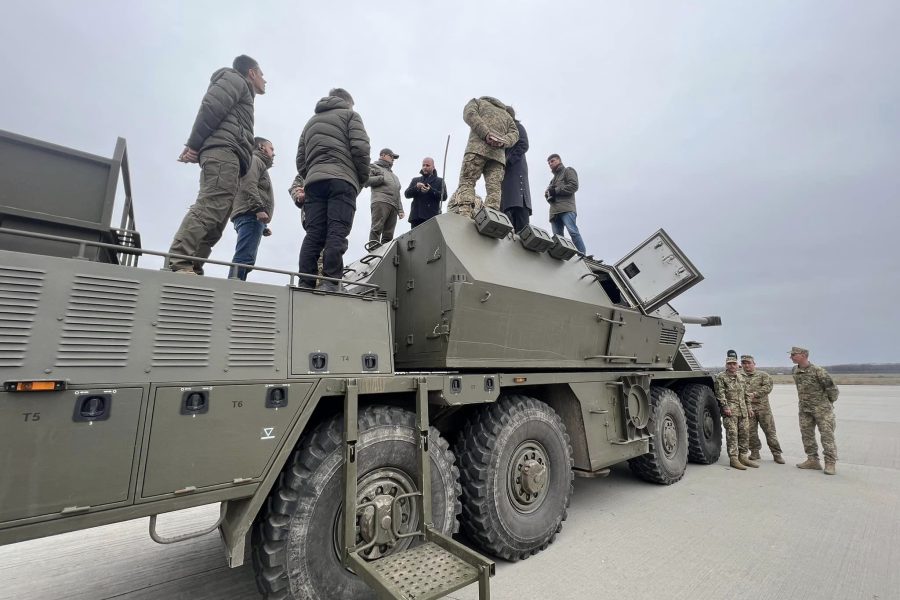 Strážay: Zastaviť vojenskú pomoc Ukrajine by vôbec nebolo jednoduché