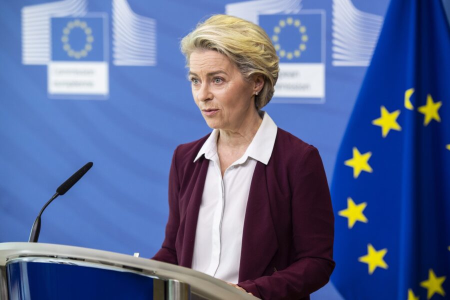 Ursula von der Leyen opäť povedie Európsku komisiu. Aký bude jej mandát a pohľad na Slovensko?